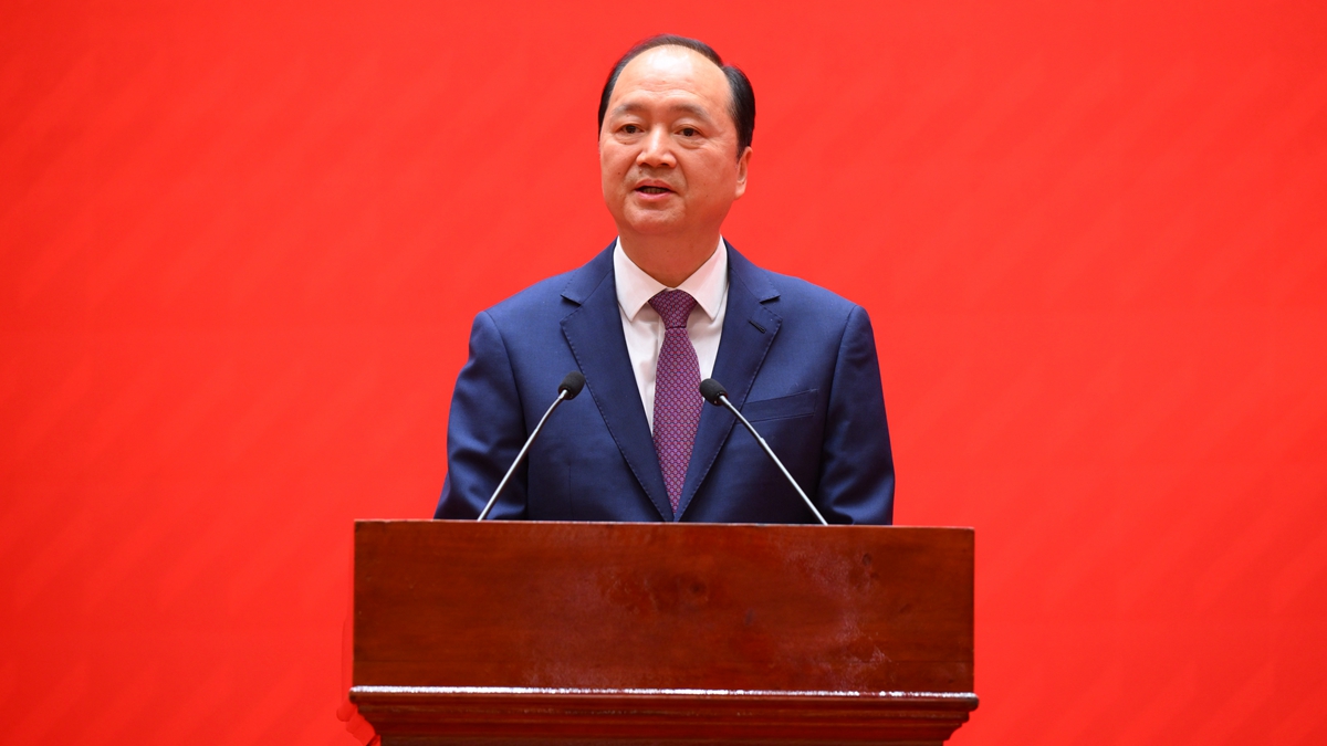 鄭新聰在酒會(huì)上致辭